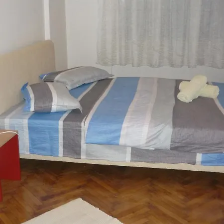 Parliament Hostel Belgrade